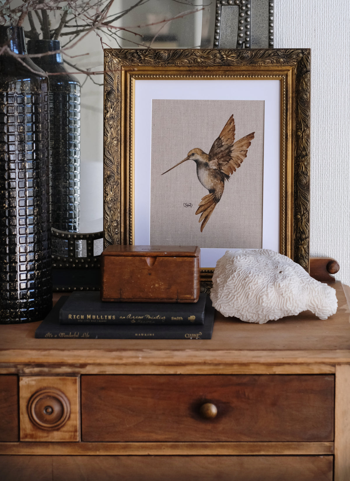 Delicate Amber - Hummingbird Linen Canvas Print